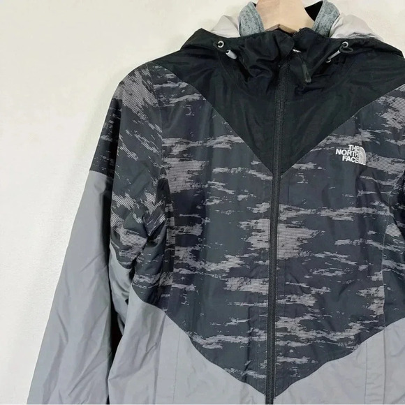 The North Face Women's Aryi  Three In One Triclimate Jacket Coat - Picture 9 of 16